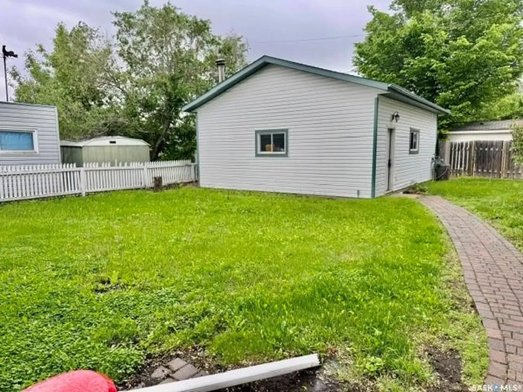 708 12th Street Humboldt SK S0K 2A0