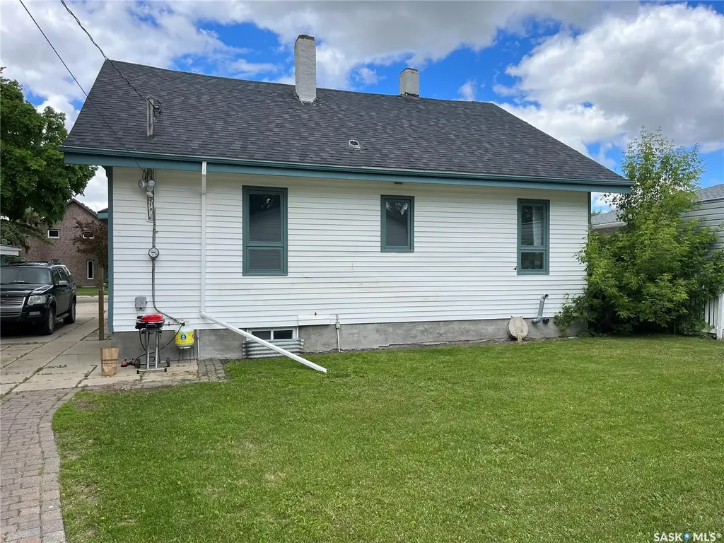 708 12th Street Humboldt SK S0K 2A0