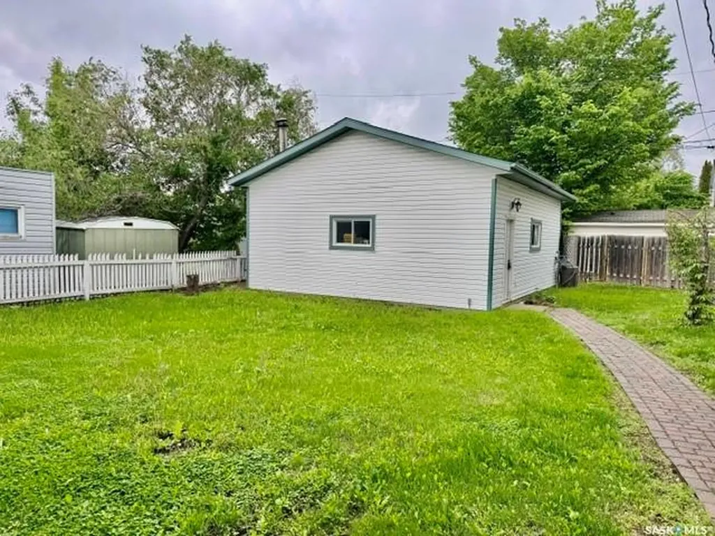 708 12th Street Humboldt SK S0K 2A0