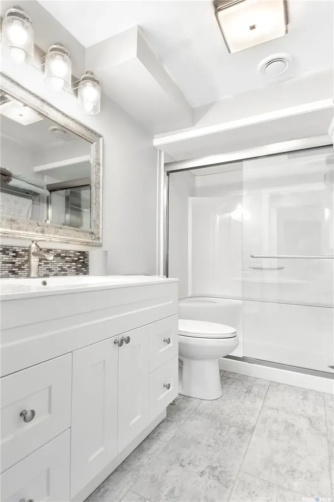 582 Mahon Drive Prince Albert SK S6V 7Z9