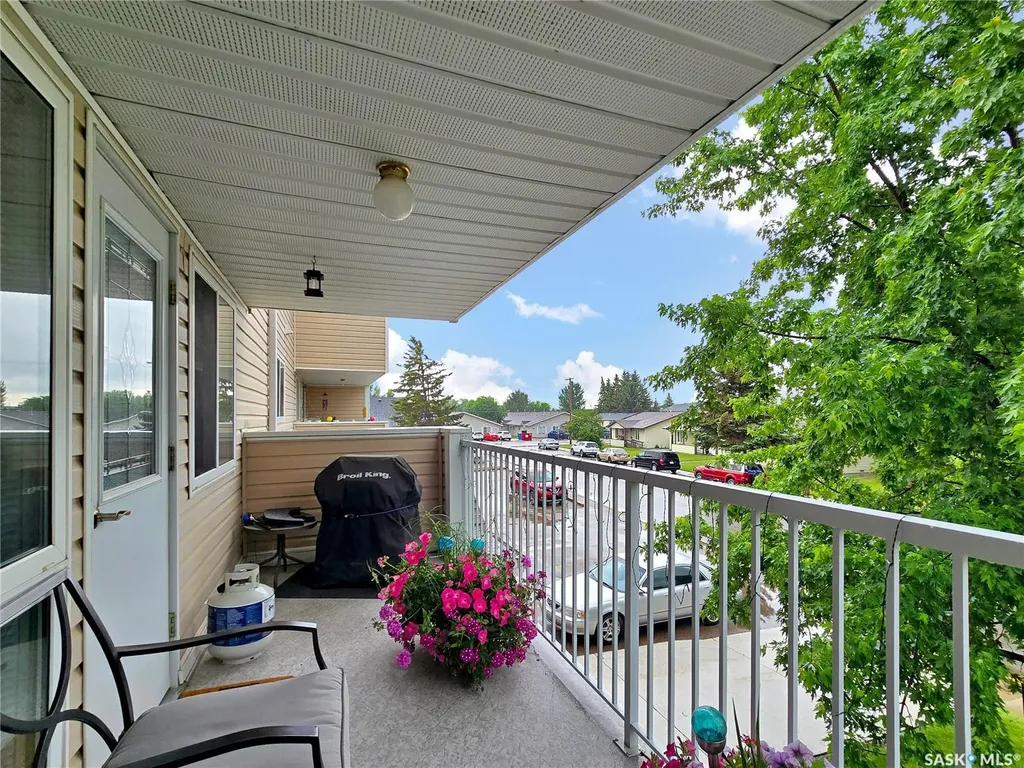 206 Pioneer Place Warman SK S0K 4S0