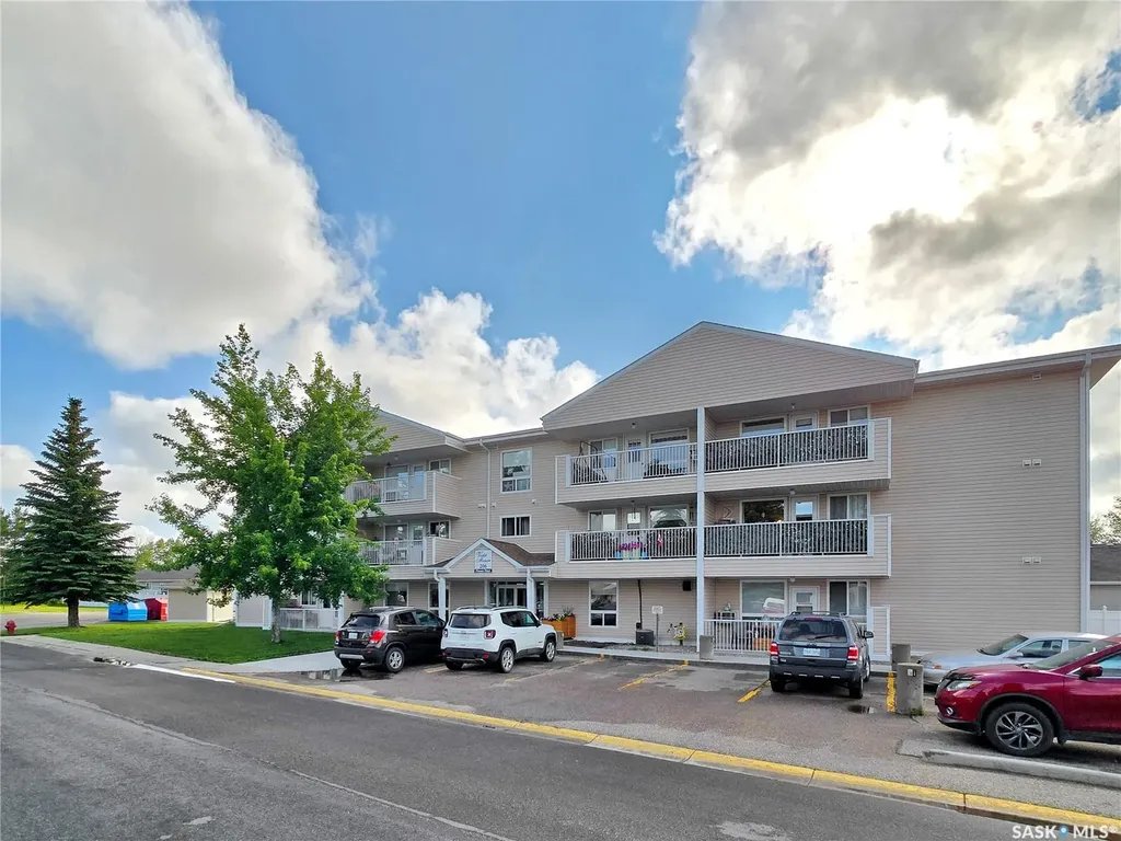 206 Pioneer Place Warman SK S0K 4S0