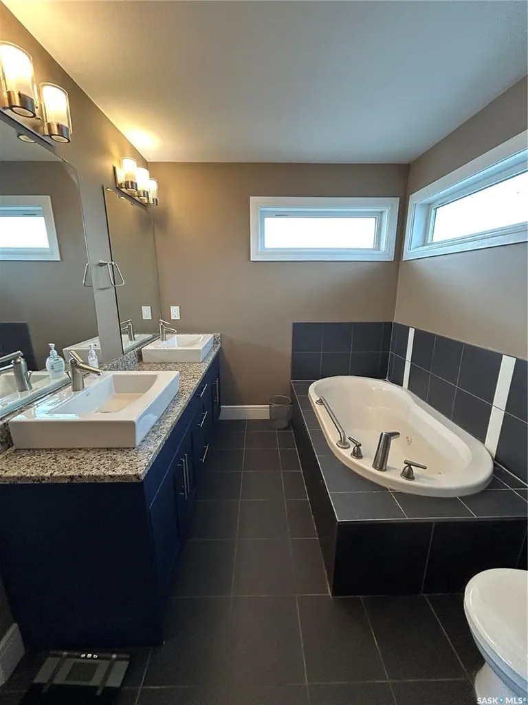 242 Pohorecky Street Saskatoon SK S7W 0J3