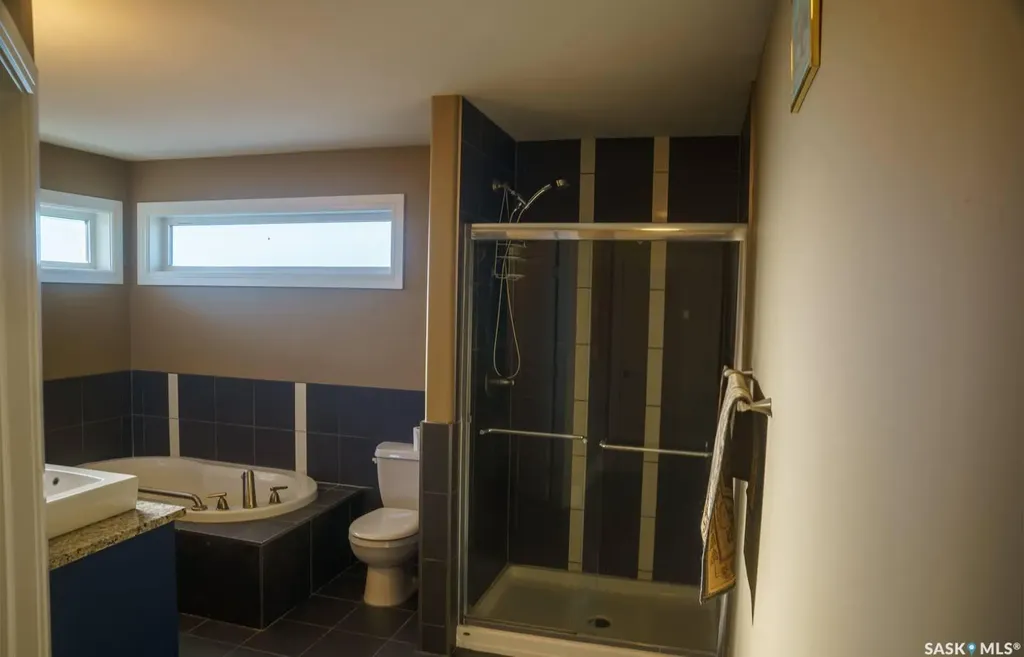 242 Pohorecky Street Saskatoon SK S7W 0J3