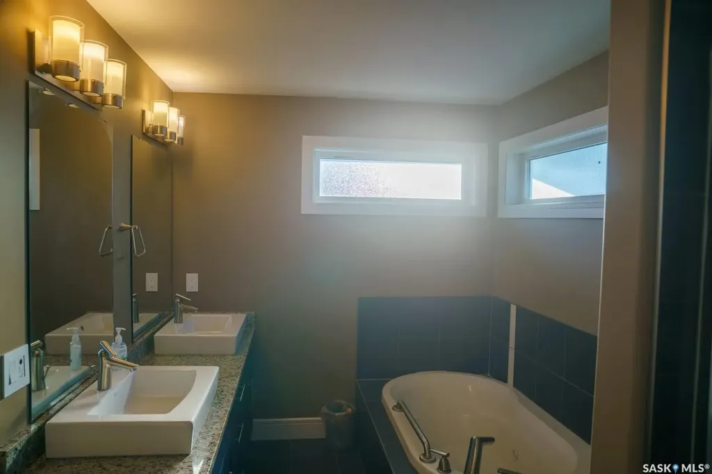 242 Pohorecky Street Saskatoon SK S7W 0J3