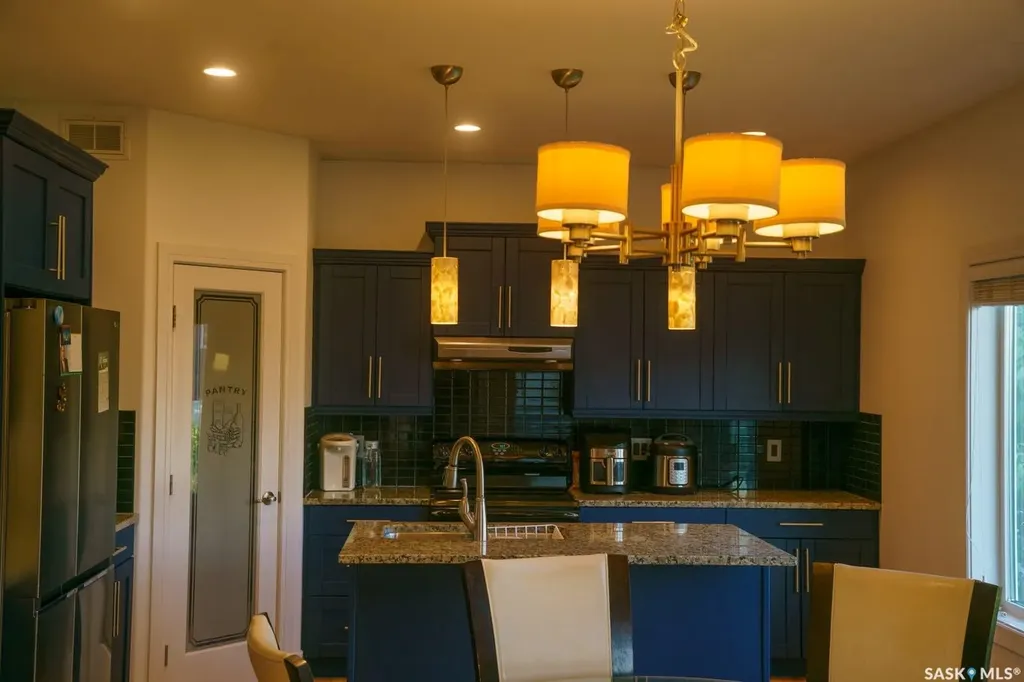 242 Pohorecky Street Saskatoon SK S7W 0J3