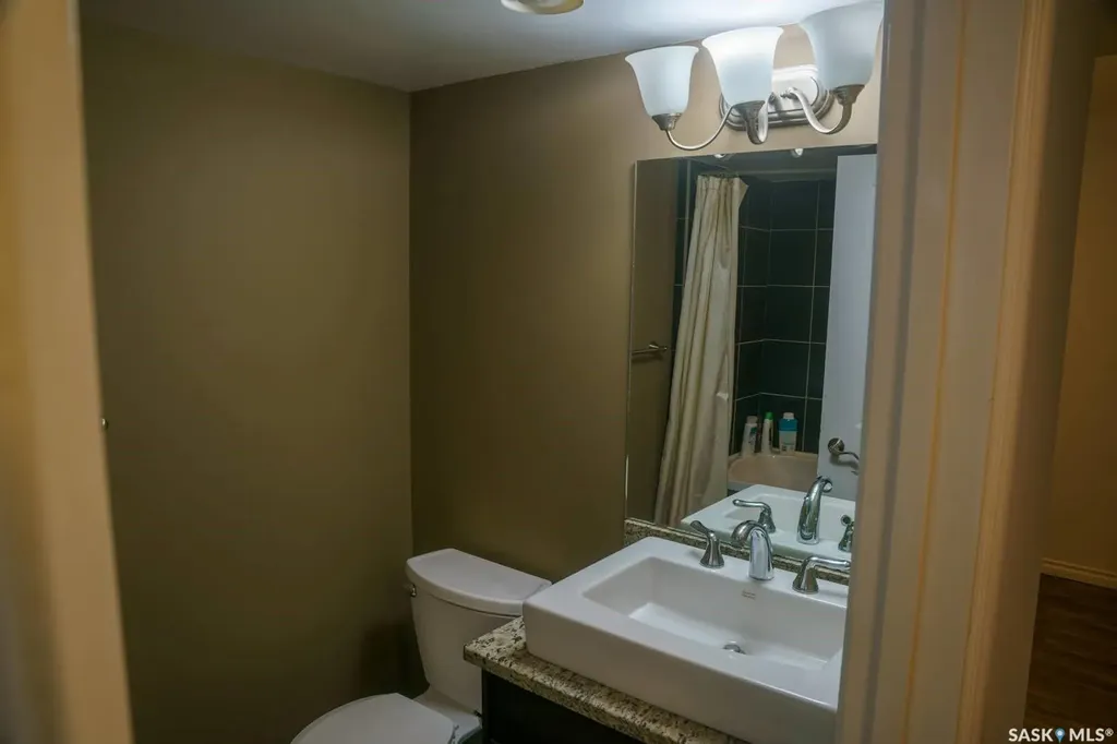 242 Pohorecky Street Saskatoon SK S7W 0J3