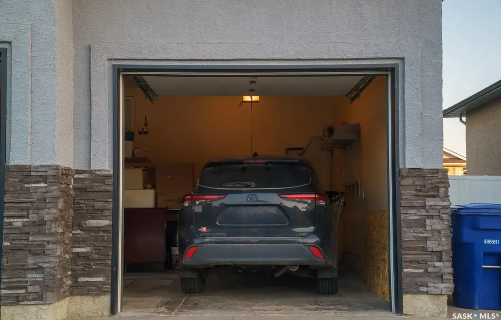 242 Pohorecky Street Saskatoon SK S7W 0J3