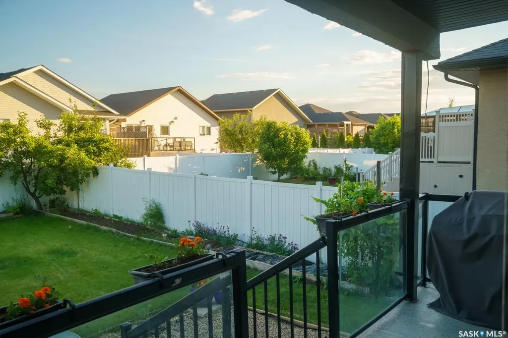 242 Pohorecky Street Saskatoon SK S7W 0J3