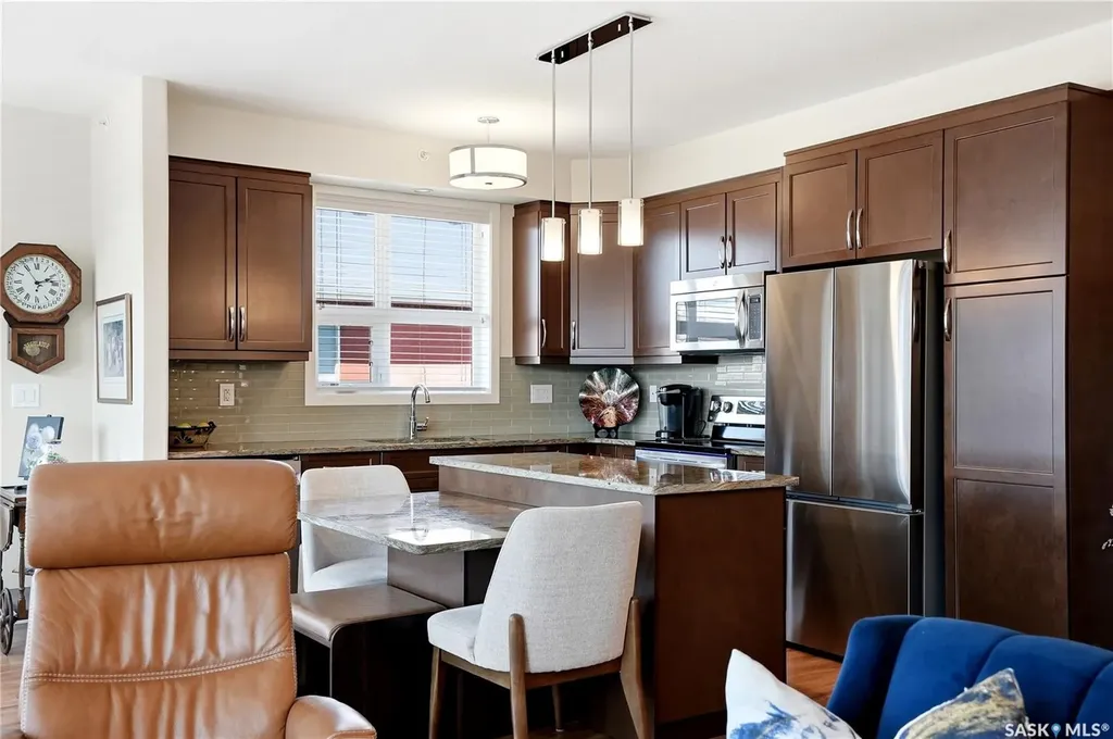 1025 Moss Avenue Saskatoon SK S7H 5A6
