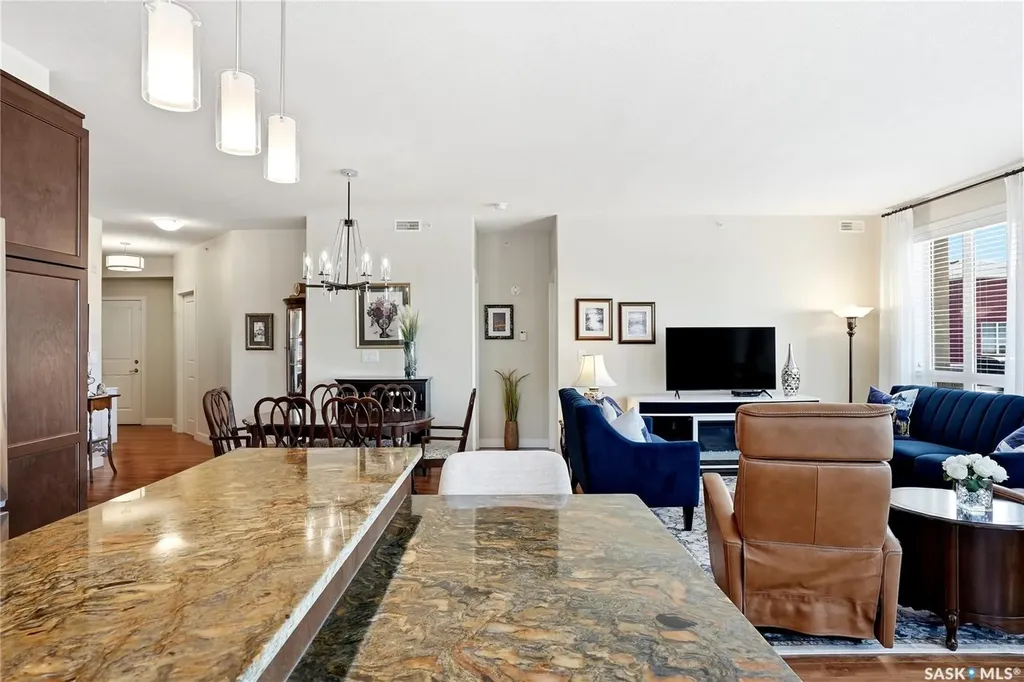1025 Moss Avenue Saskatoon SK S7H 5A6