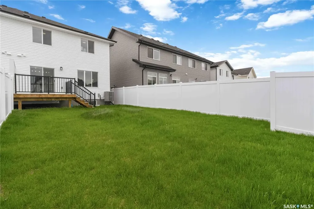 230 Schmeiser Bend Saskatoon SK S7V 1P7