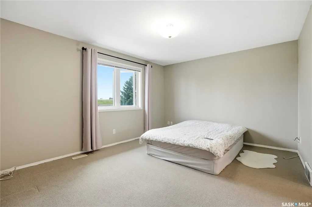 435 Buckwold Cove Saskatoon SK S7N 4V9