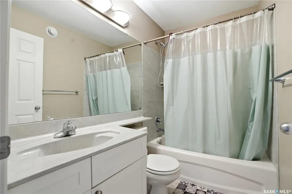 435 Buckwold Cove Saskatoon SK S7N 4V9