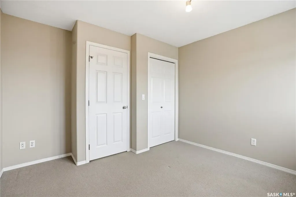 435 Buckwold Cove Saskatoon SK S7N 4V9