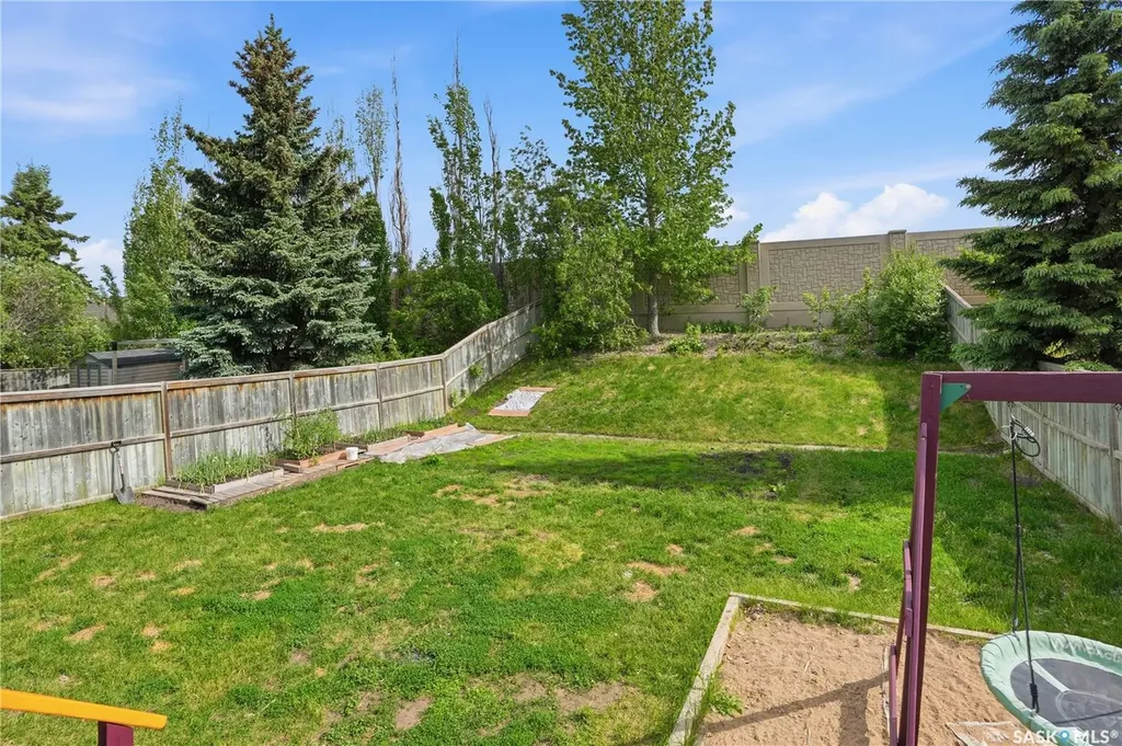 435 Buckwold Cove Saskatoon SK S7N 4V9