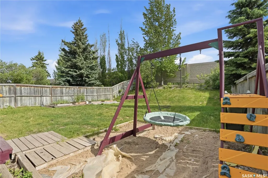435 Buckwold Cove Saskatoon SK S7N 4V9