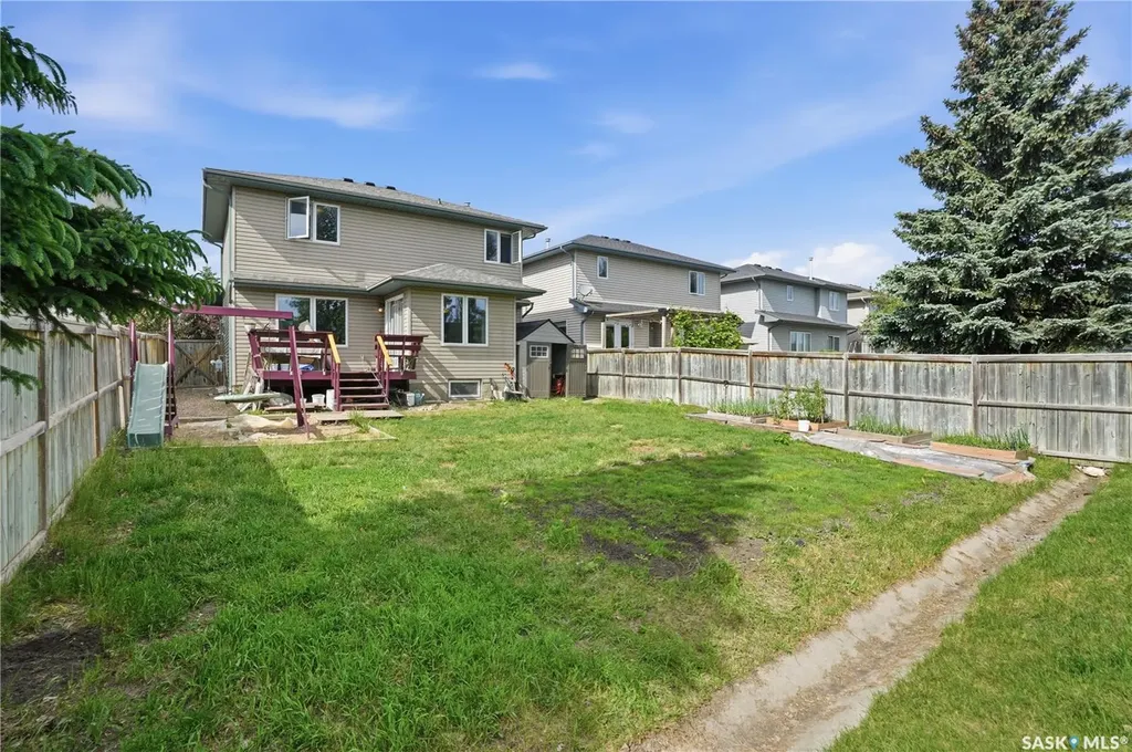 435 Buckwold Cove Saskatoon SK S7N 4V9