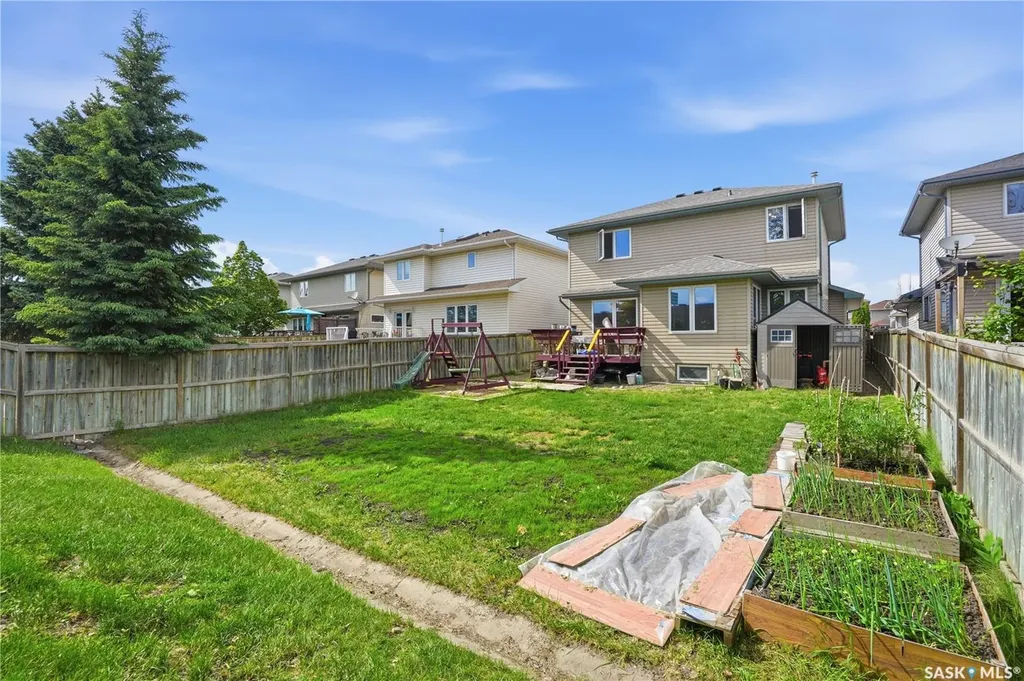 435 Buckwold Cove Saskatoon SK S7N 4V9