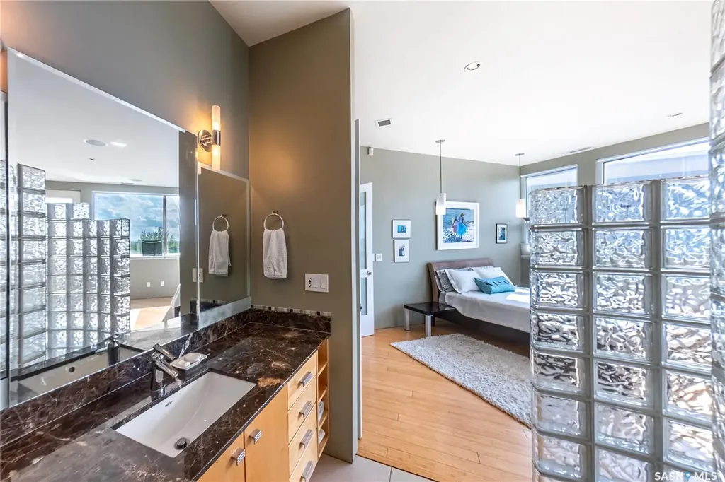 616 Saskatchewan Crescent E Saskatoon SK S7N 0K9
