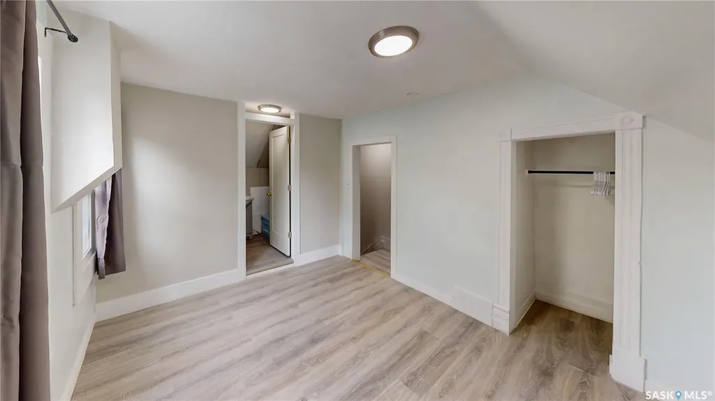 1343 Rae Street Regina SK S4T 2C4