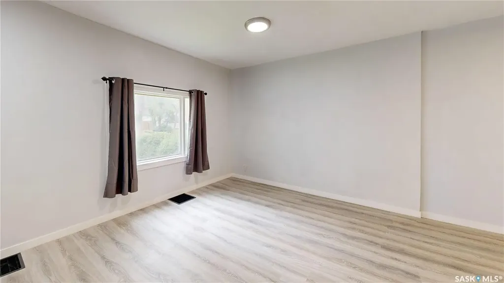 1343 Rae Street Regina SK S4T 2C4