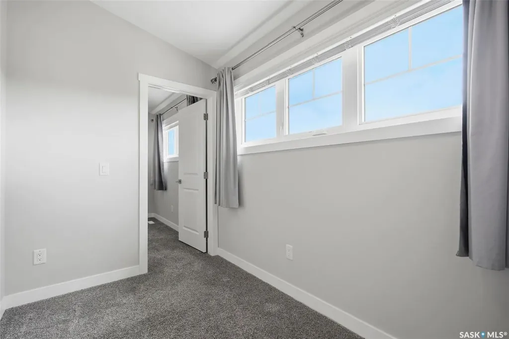 315 Dickson Crescent Saskatoon SK S7T 0T8