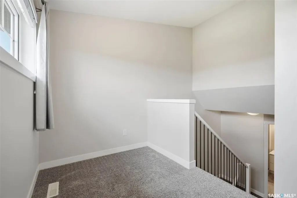 315 Dickson Crescent Saskatoon SK S7T 0T8