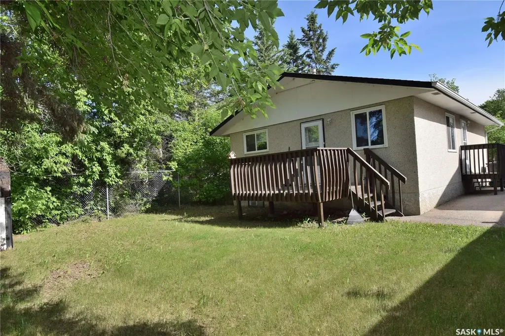 1570 4th Street E Prince Albert SK S6V 6K4