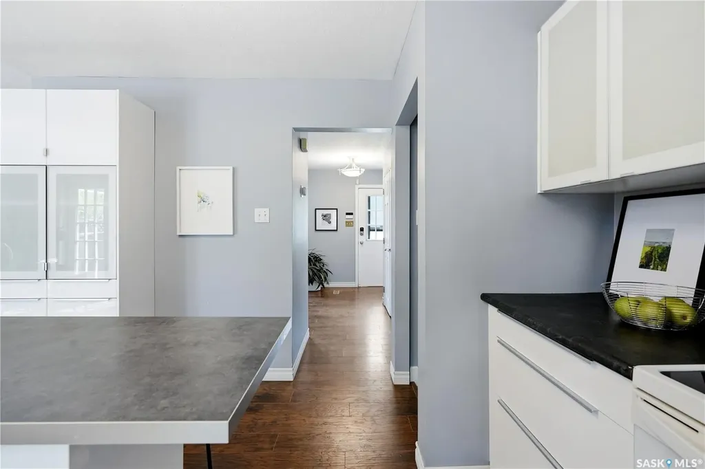 135 Penryn Crescent Saskatoon SK S7H 5G3
