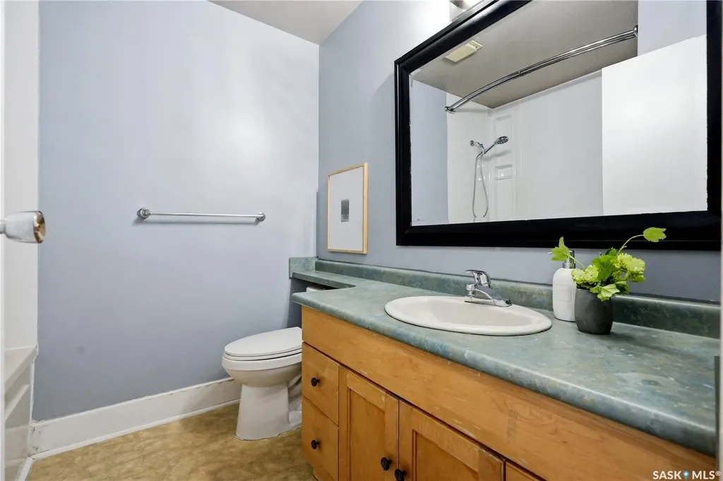 135 Penryn Crescent Saskatoon SK S7H 5G3