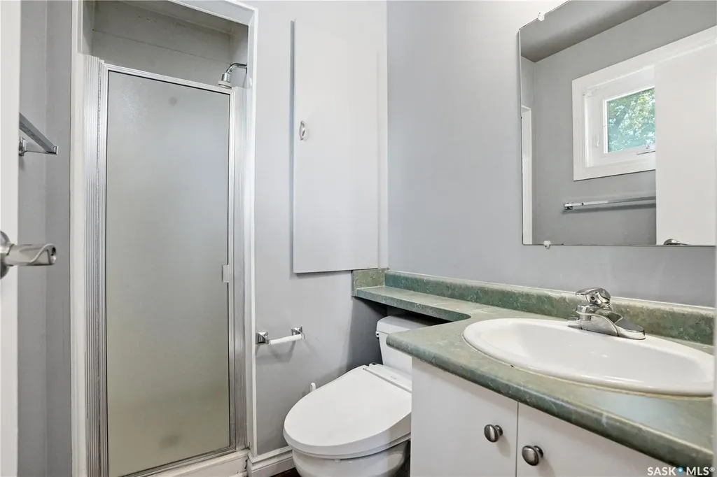 135 Penryn Crescent Saskatoon SK S7H 5G3