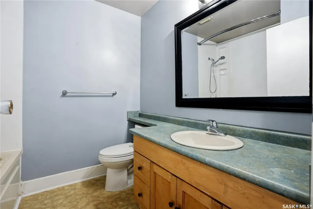 135 Penryn Crescent Saskatoon SK S7H 5G3