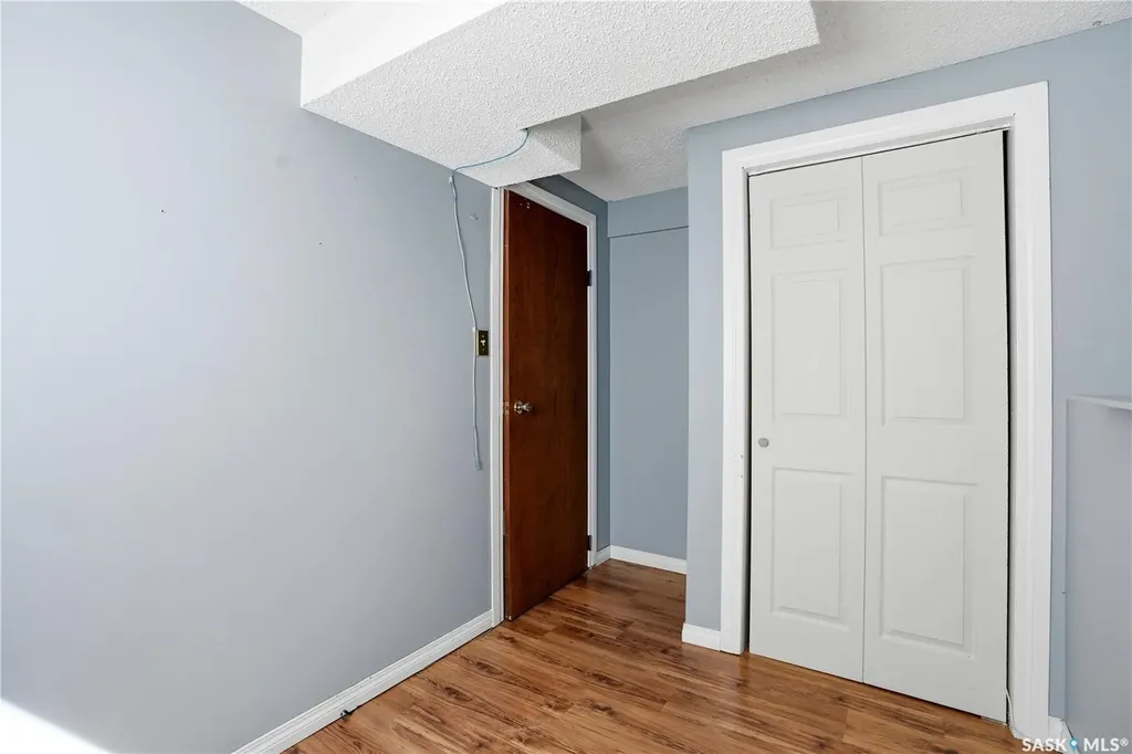 135 Penryn Crescent Saskatoon SK S7H 5G3