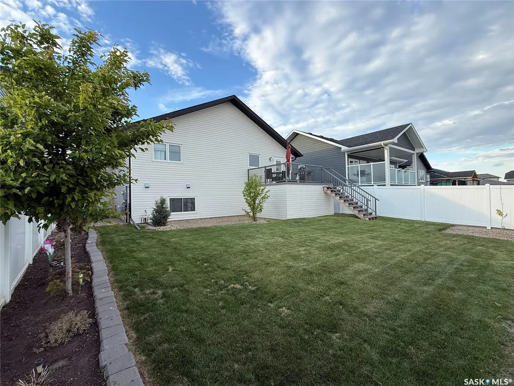 715 Scott Crescent Warman SK S0K 4S4