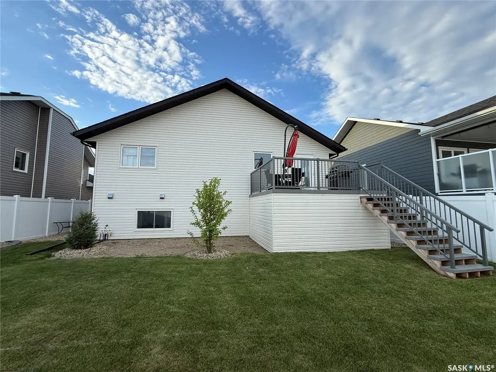 715 Scott Crescent Warman SK S0K 4S4