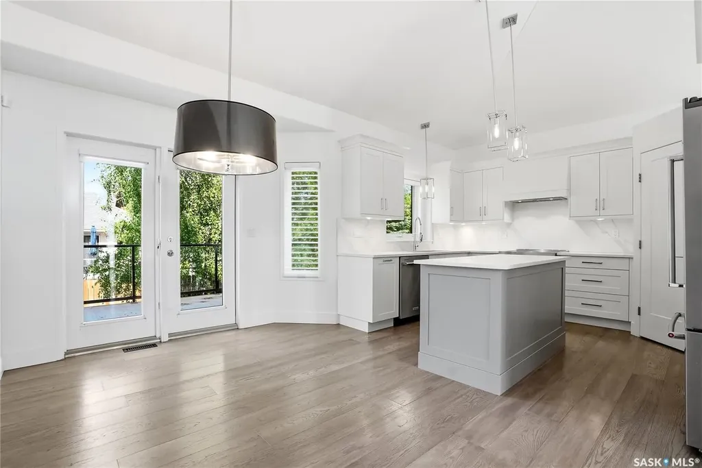 210 Horlick Crescent Saskatoon SK S7N 4R5