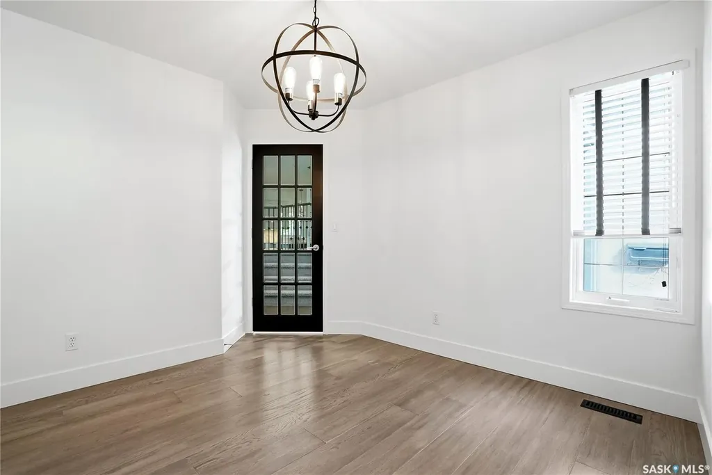 210 Horlick Crescent Saskatoon SK S7N 4R5