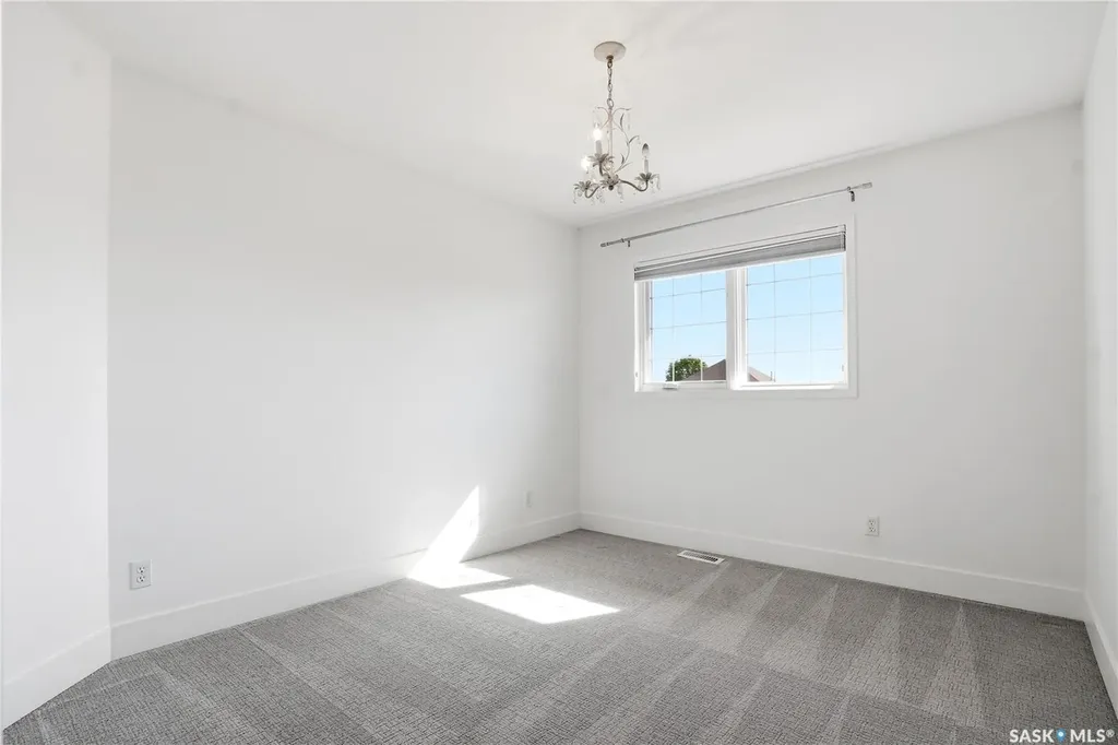 210 Horlick Crescent Saskatoon SK S7N 4R5