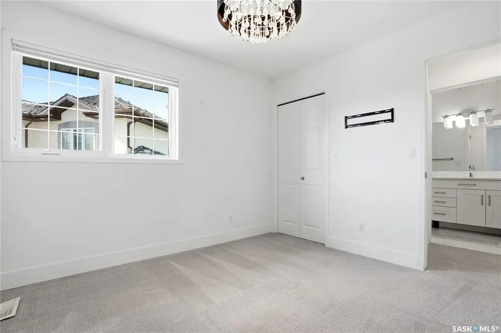 210 Horlick Crescent Saskatoon SK S7N 4R5