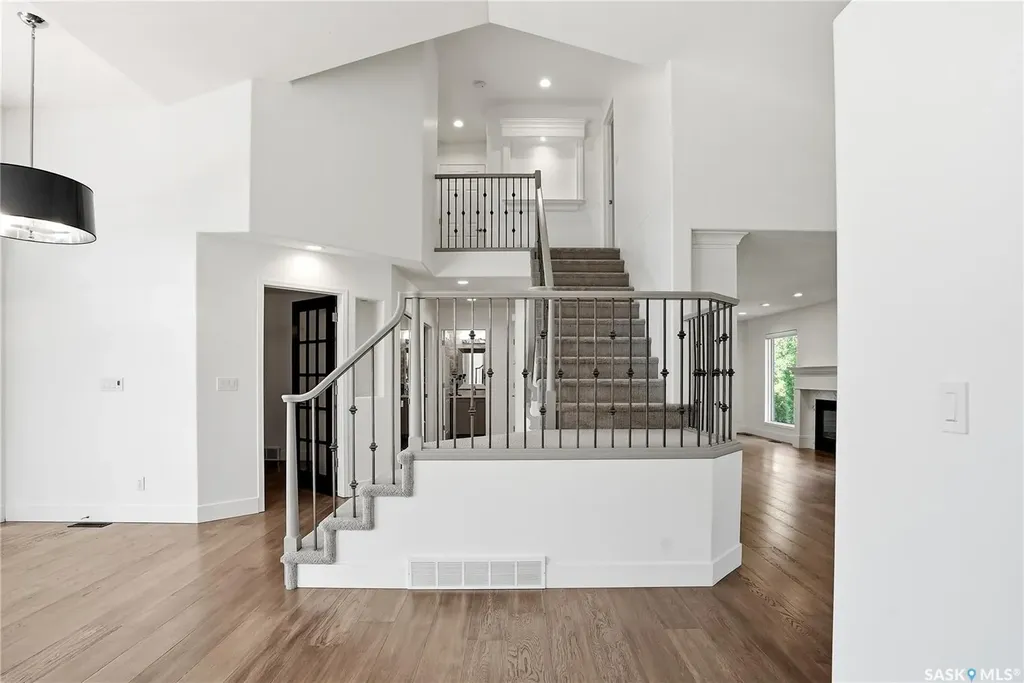 210 Horlick Crescent Saskatoon SK S7N 4R5