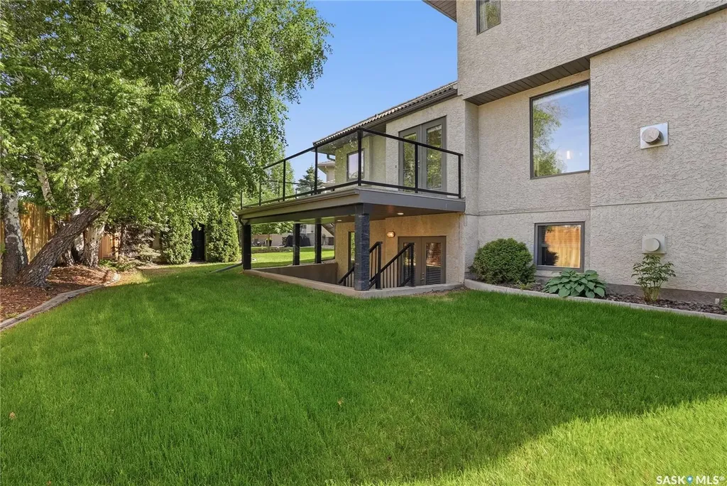 210 Horlick Crescent Saskatoon SK S7N 4R5