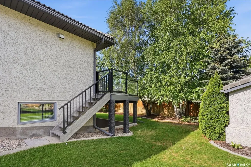 210 Horlick Crescent Saskatoon SK S7N 4R5