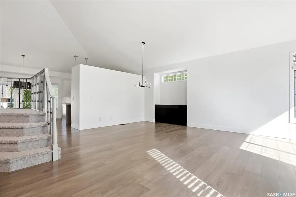 210 Horlick Crescent Saskatoon SK S7N 4R5