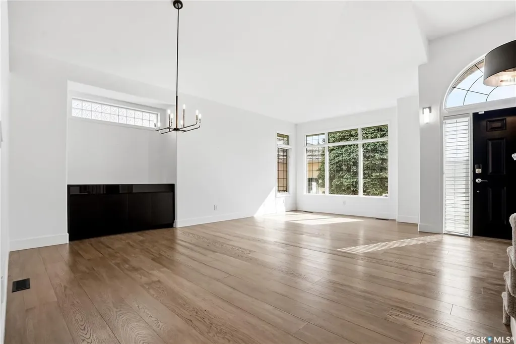 210 Horlick Crescent Saskatoon SK S7N 4R5