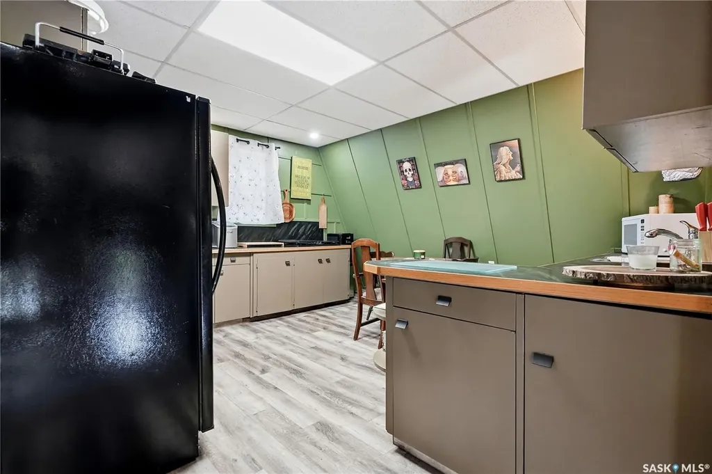 101 Centennial Avenue Marquis Rm No. 191 SK S0H 4C0