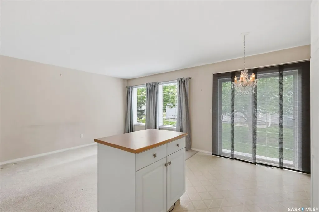 425 Bayfield Crescent Saskatoon SK S7V 1E6