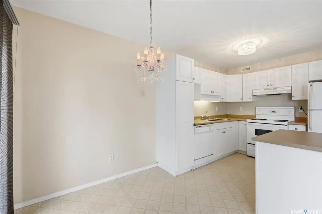 425 Bayfield Crescent Saskatoon SK S7V 1E6