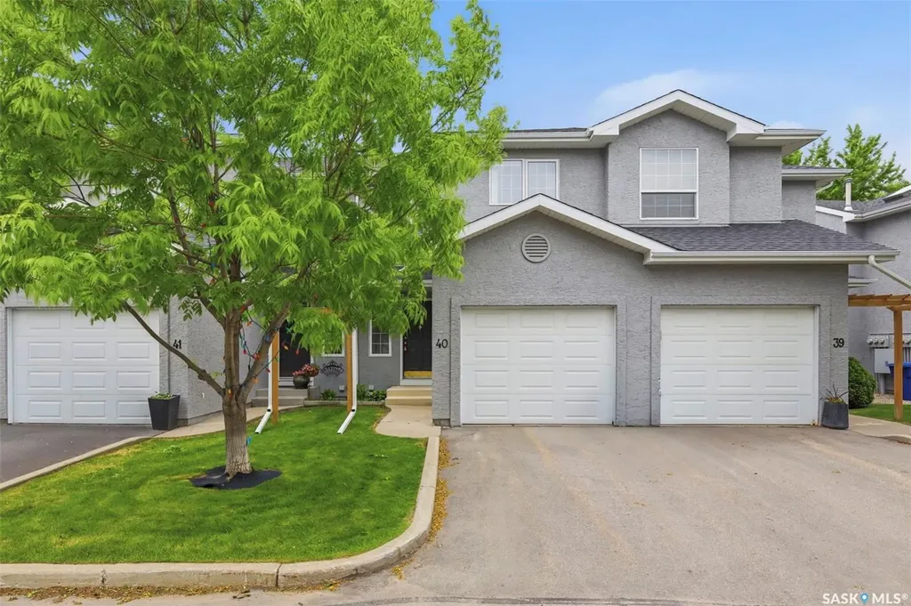 425 Bayfield Crescent Saskatoon SK S7V 1E6