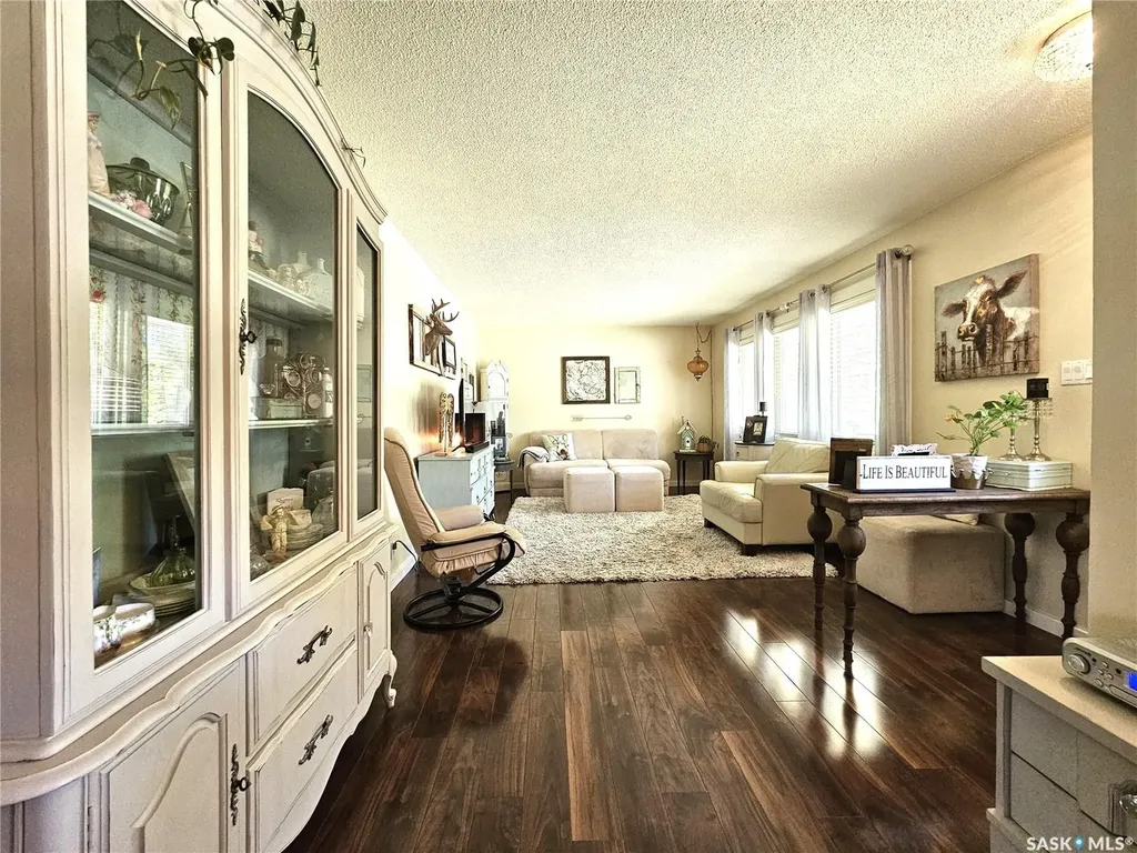 118 Logan Crescent W Yorkton SK S3N 0W5